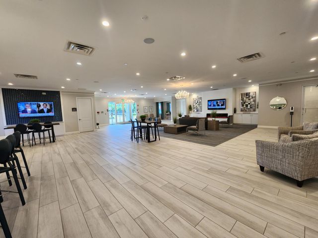 4352 Veleiros Avenue, Lighthouse Point, FL 33064