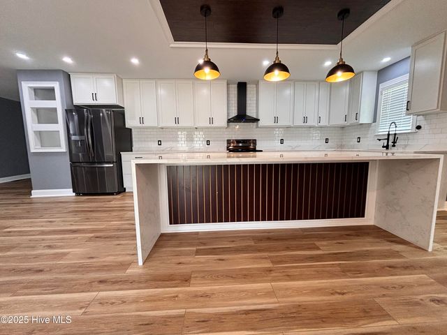 730 Northwest Boulevard, Clinton, NC 28328