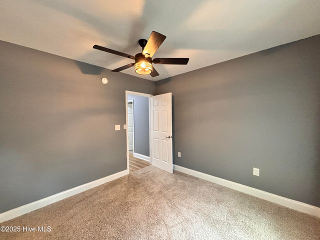 730 Northwest Boulevard, Clinton, NC 28328