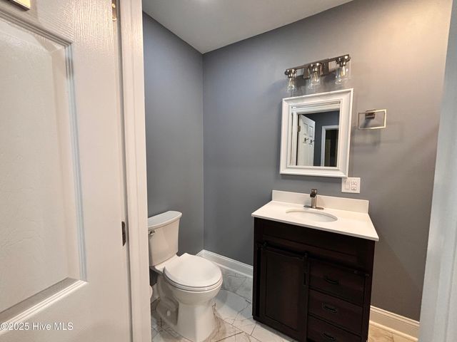 730 Northwest Boulevard, Clinton, NC 28328