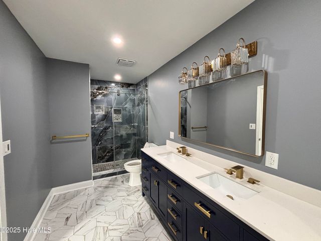 730 Northwest Boulevard, Clinton, NC 28328