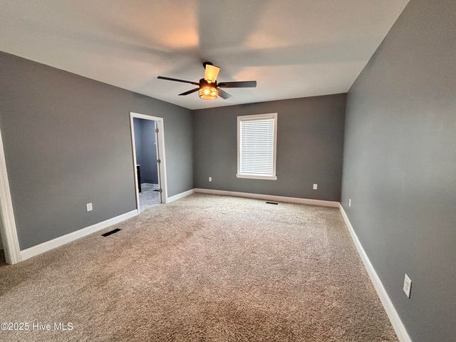 730 Northwest Boulevard, Clinton, NC 28328