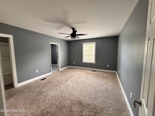 730 Northwest Boulevard, Clinton, NC 28328