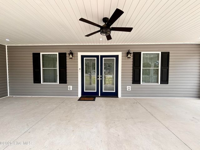 730 Northwest Boulevard, Clinton, NC 28328
