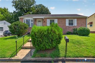 1816 Owens Ct, Hopewell, VA 23860