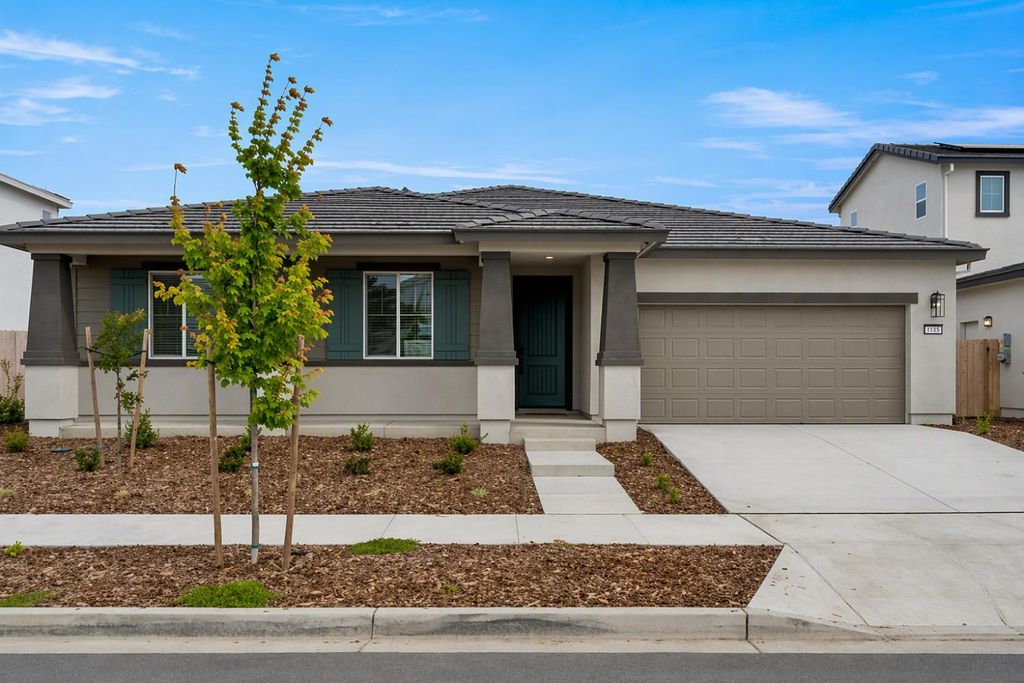 1512 Brook Trout Way, Sacramento, CA 95832