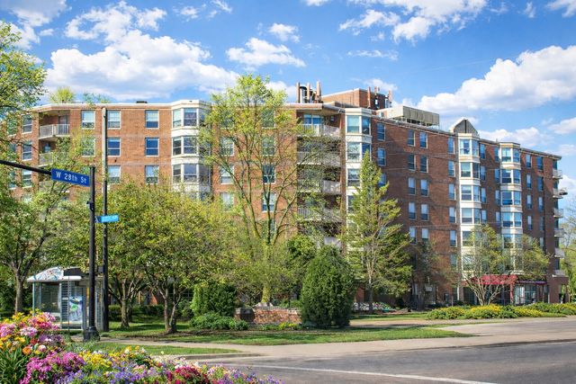 1425 W 28th Street 409, Minneapolis, MN 55408