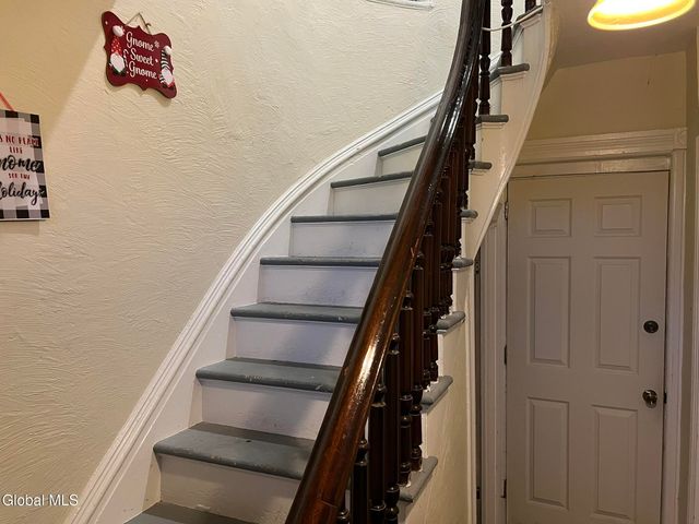 36 112th Street, Troy, NY 12182