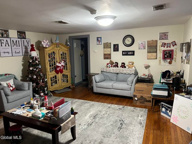 36 112th Street, Troy, NY 12182