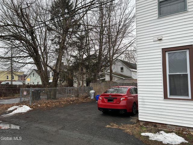 36 112th Street, Troy, NY 12182
