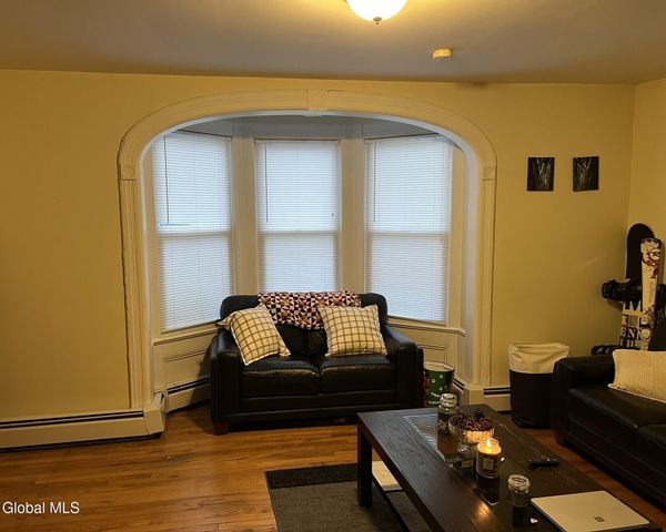 36 112th Street, Troy, NY 12182