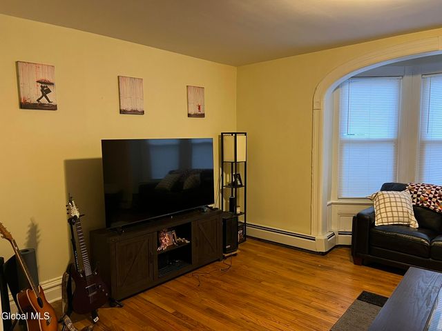36 112th Street, Troy, NY 12182