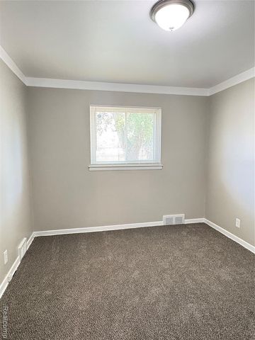 19535 Woodmont Street, Harper Woods, MI 48225