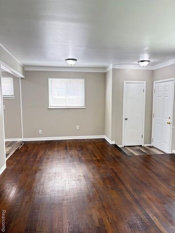 19535 Woodmont Street, Harper Woods, MI 48225
