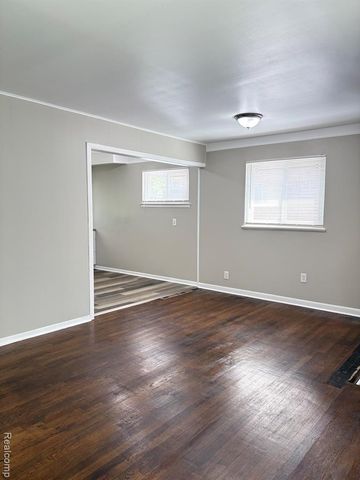 19535 Woodmont Street, Harper Woods, MI 48225