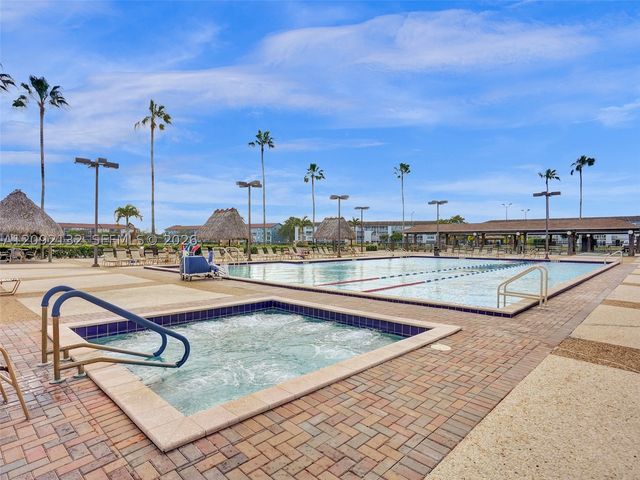 1401 SW 128th Ter 211H, Pembroke Pines, FL 33027