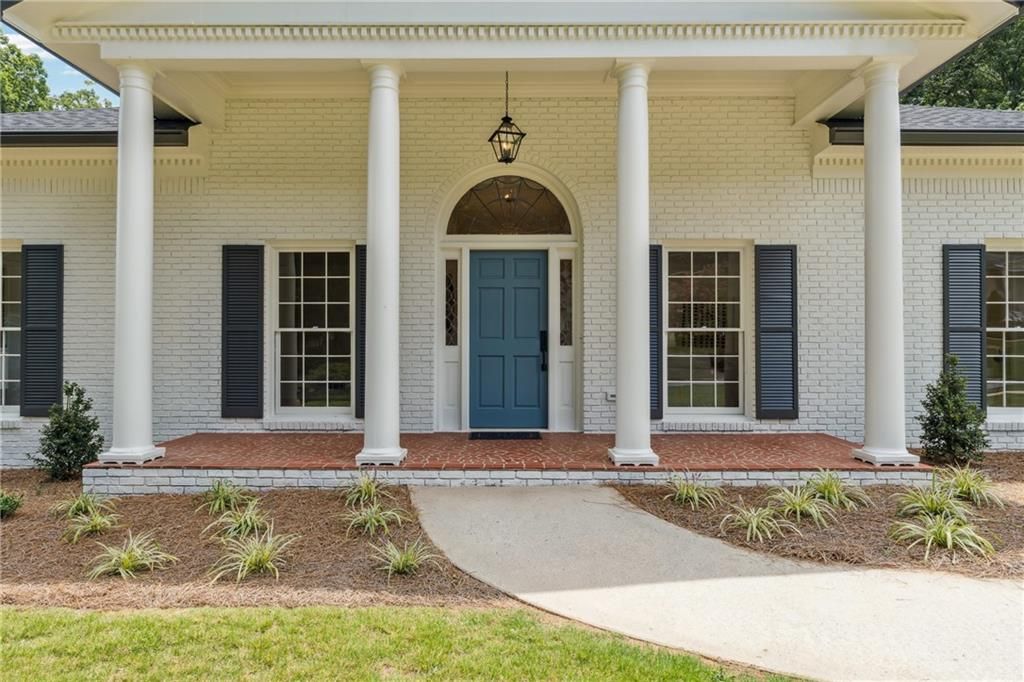 5631 Queensborough Drive, Atlanta, GA 30338