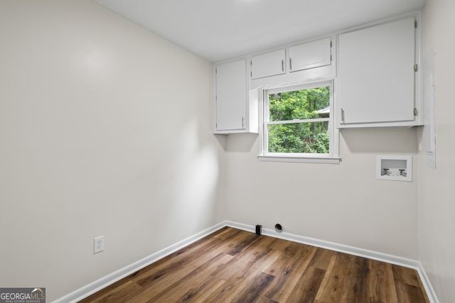 1300 White Oak Street SE, Conyers, GA 30013