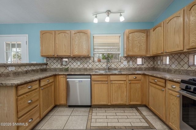5936 Star View Drive, Las Cruces, NM 88012