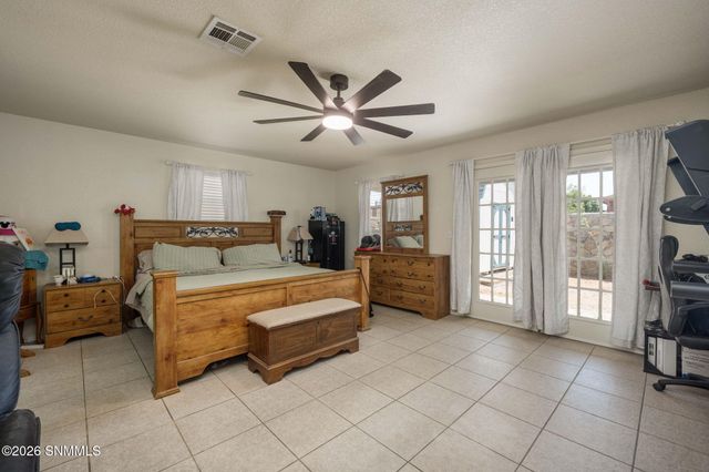 5936 Star View Drive, Las Cruces, NM 88012