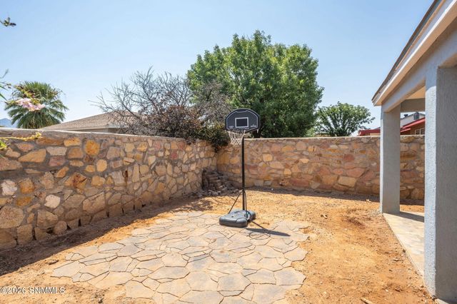 5936 Star View Drive, Las Cruces, NM 88012