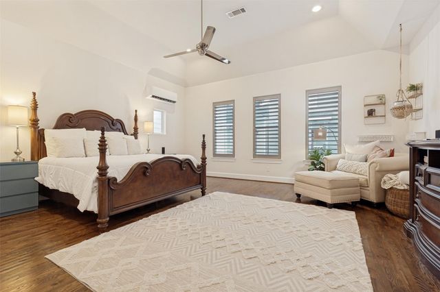 1732 W 23rd Street, Houston, TX 77008