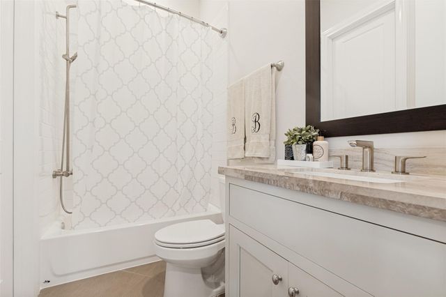 1732 W 23rd Street, Houston, TX 77008