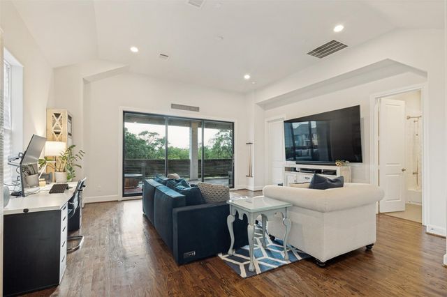 1732 W 23rd Street, Houston, TX 77008