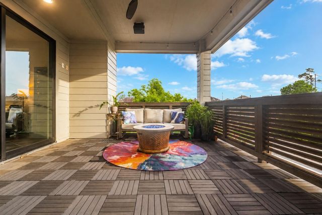 1732 W 23rd Street, Houston, TX 77008