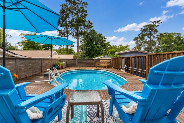 1732 W 23rd Street, Houston, TX 77008