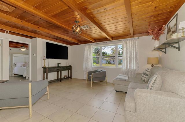 71 WINSON AVENUE, Englewood, FL 34223