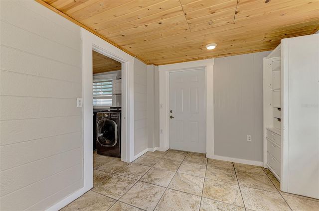 71 WINSON AVENUE, Englewood, FL 34223