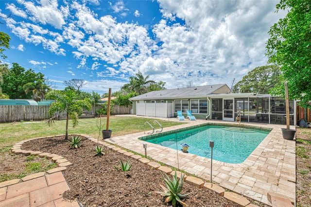 71 WINSON AVENUE, Englewood, FL 34223