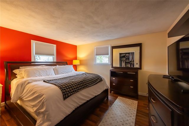 47 Long Street, Warwick, RI 02888