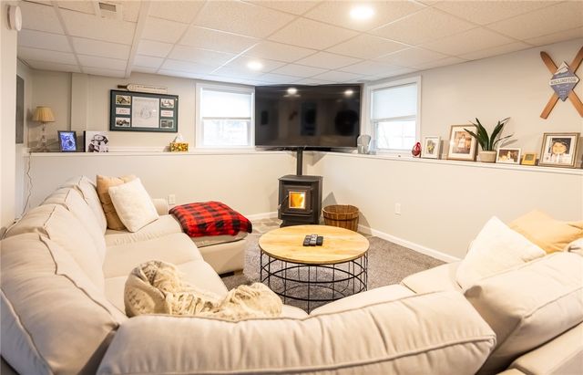 47 Long Street, Warwick, RI 02888