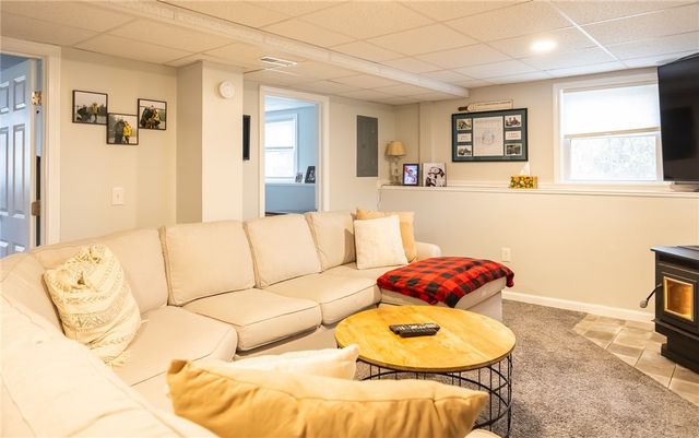 47 Long Street, Warwick, RI 02888