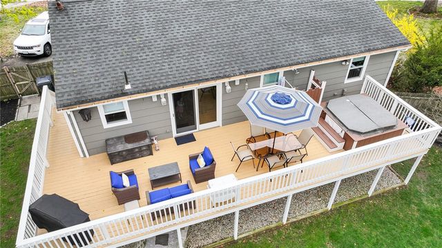 47 Long Street, Warwick, RI 02888