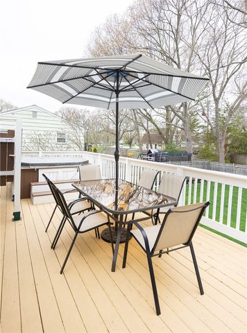 47 Long Street, Warwick, RI 02888