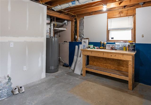 47 Long Street, Warwick, RI 02888