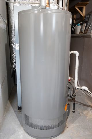 47 Long Street, Warwick, RI 02888