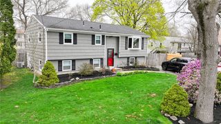 47 Long Street, Warwick, RI 02888
