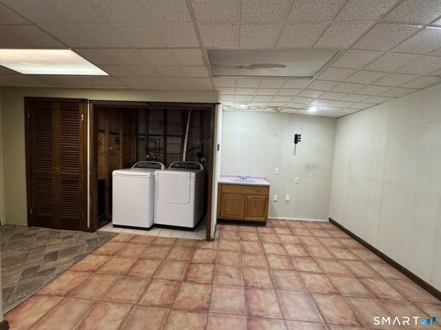 223 Brittany Farms Road D, New Britain, CT 06053