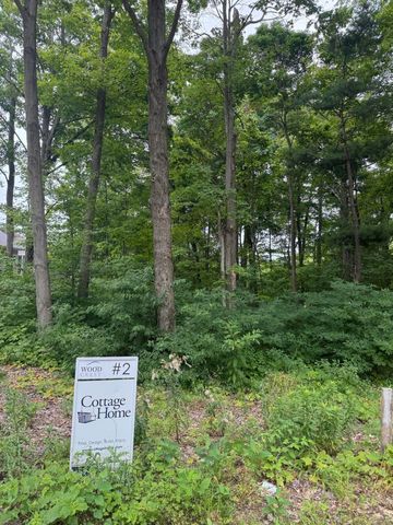 14672 Crest View Court, South Haven, MI 49090
