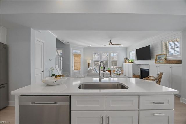 6420 Atlantic AVE, Virginia Beach, VA 23451