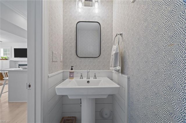 6420 Atlantic AVE, Virginia Beach, VA 23451