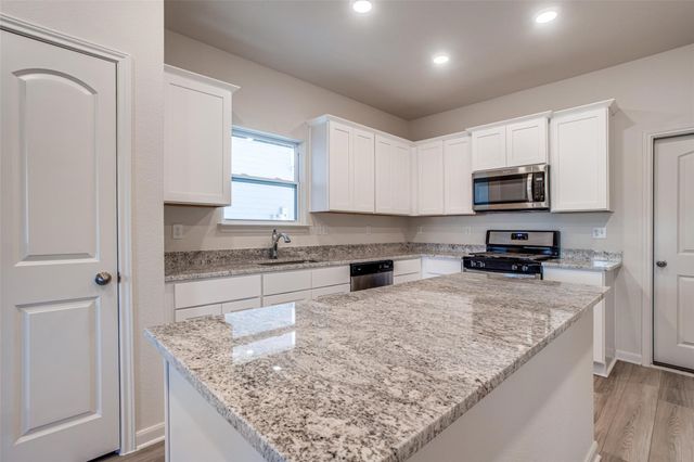 308 Stone Court, Princeton, TX 75407