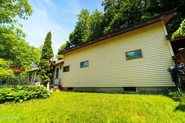 750 County Highway 110, Broadalbin, NY 12025