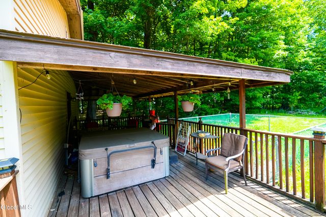 750 County Highway 110, Broadalbin, NY 12025