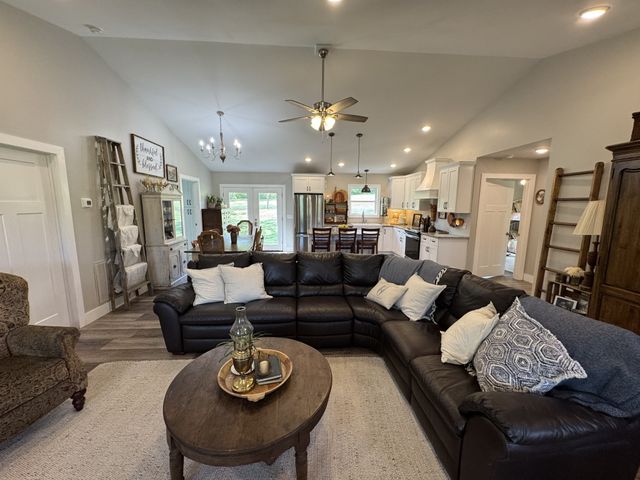 3775 Highway 10, Hartsville, TN 37074