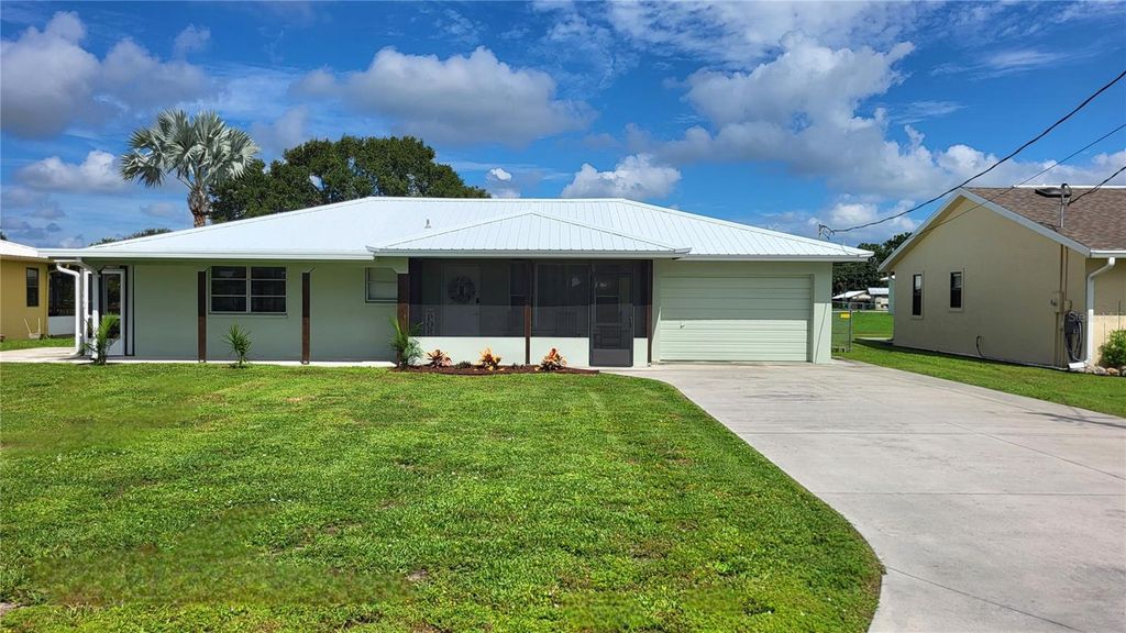 1114 LISA LANE, Okeechobee, FL 34974